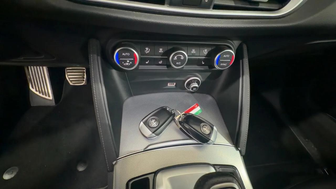 Alfa Romeo Stelvio 2.2 Turbodiesel 210 CV AT8 Q4 Veloce