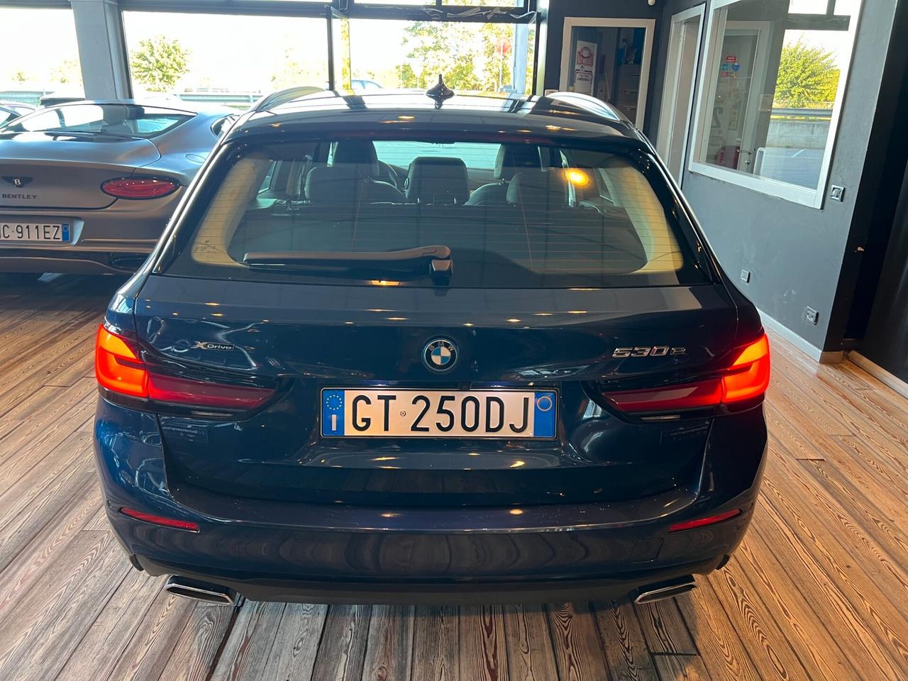 Bmw 530e xDrive Luxury Plug-in/13.000km! IVA ESPOSTA