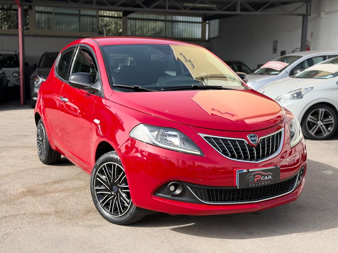 Lancia Ypsilon 1.0 FireFly 5 porte S&S Hybrid 32 MILA KM