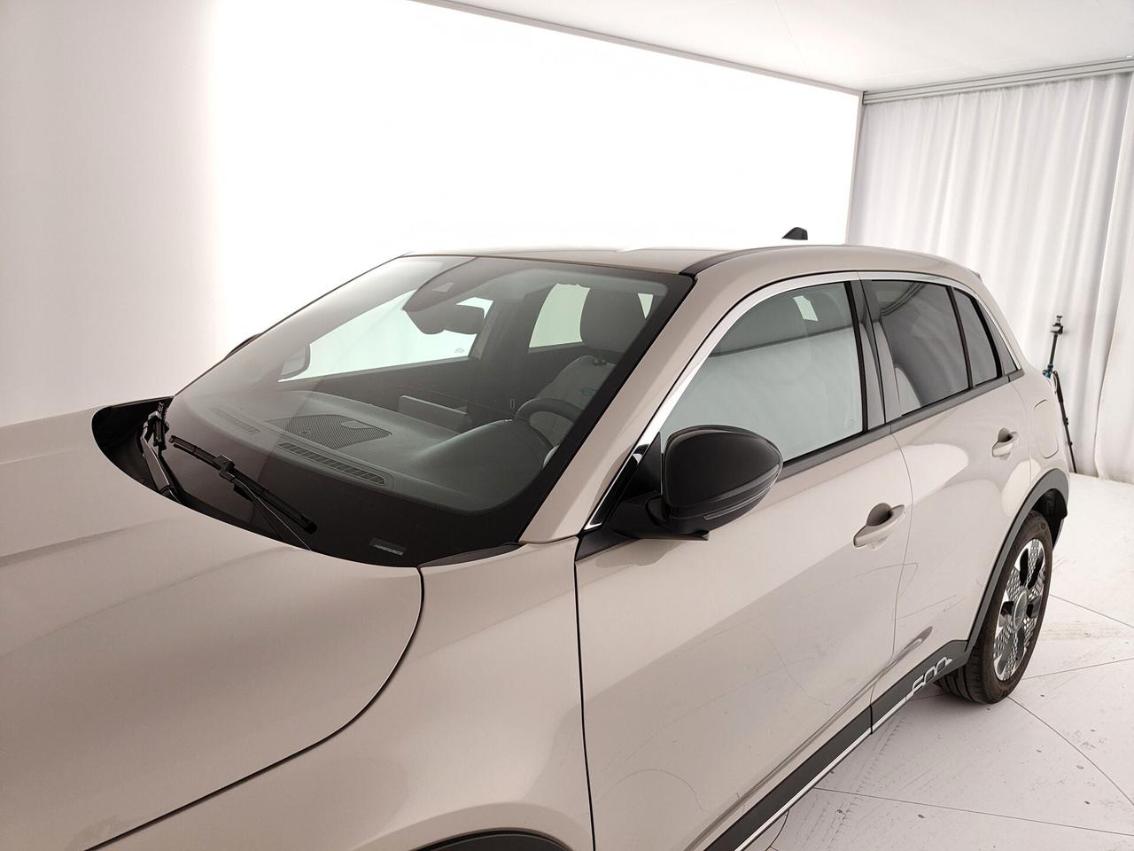 Fiat 600 Hybrid 110 CV DCT MHEV La Prima