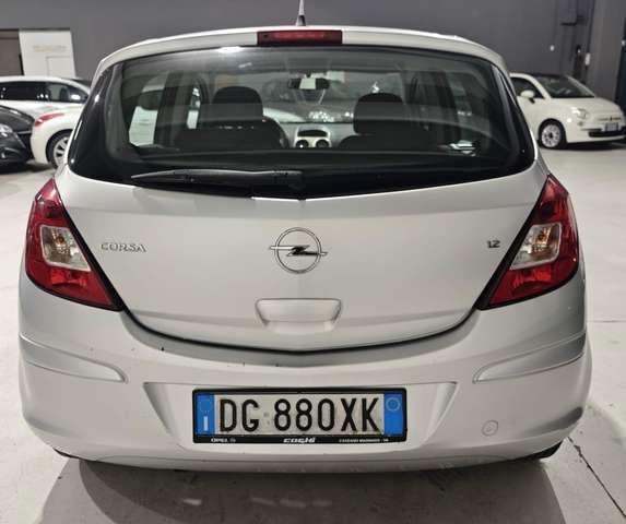 Opel Corsa Benzina Neopatentati