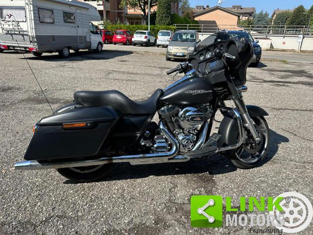 HARLEY-DAVIDSON FLHX Street Glide Special