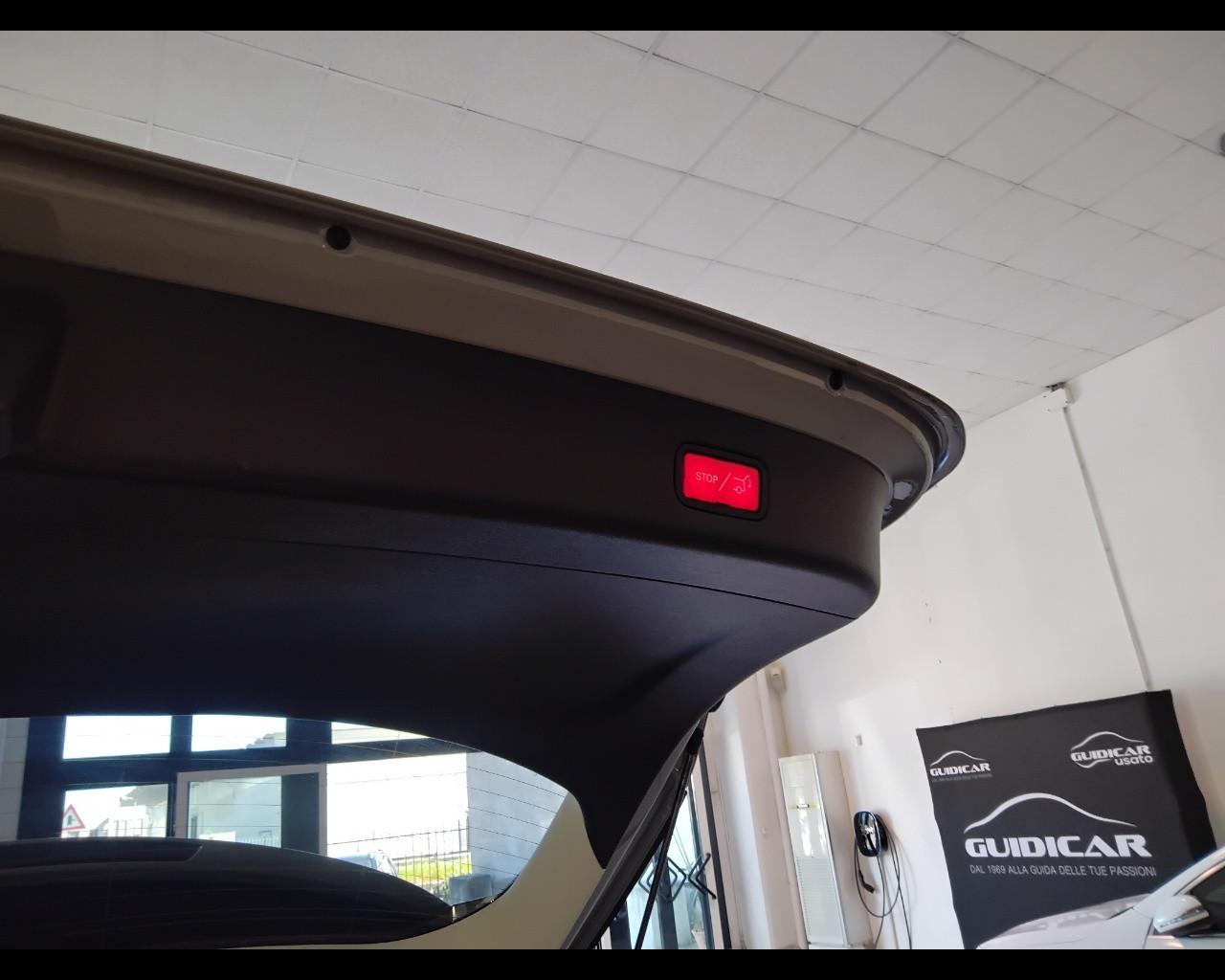 Mercedes-Benz GLC - X254 - GLC 220 d AMG Line Advanced 4matic auto