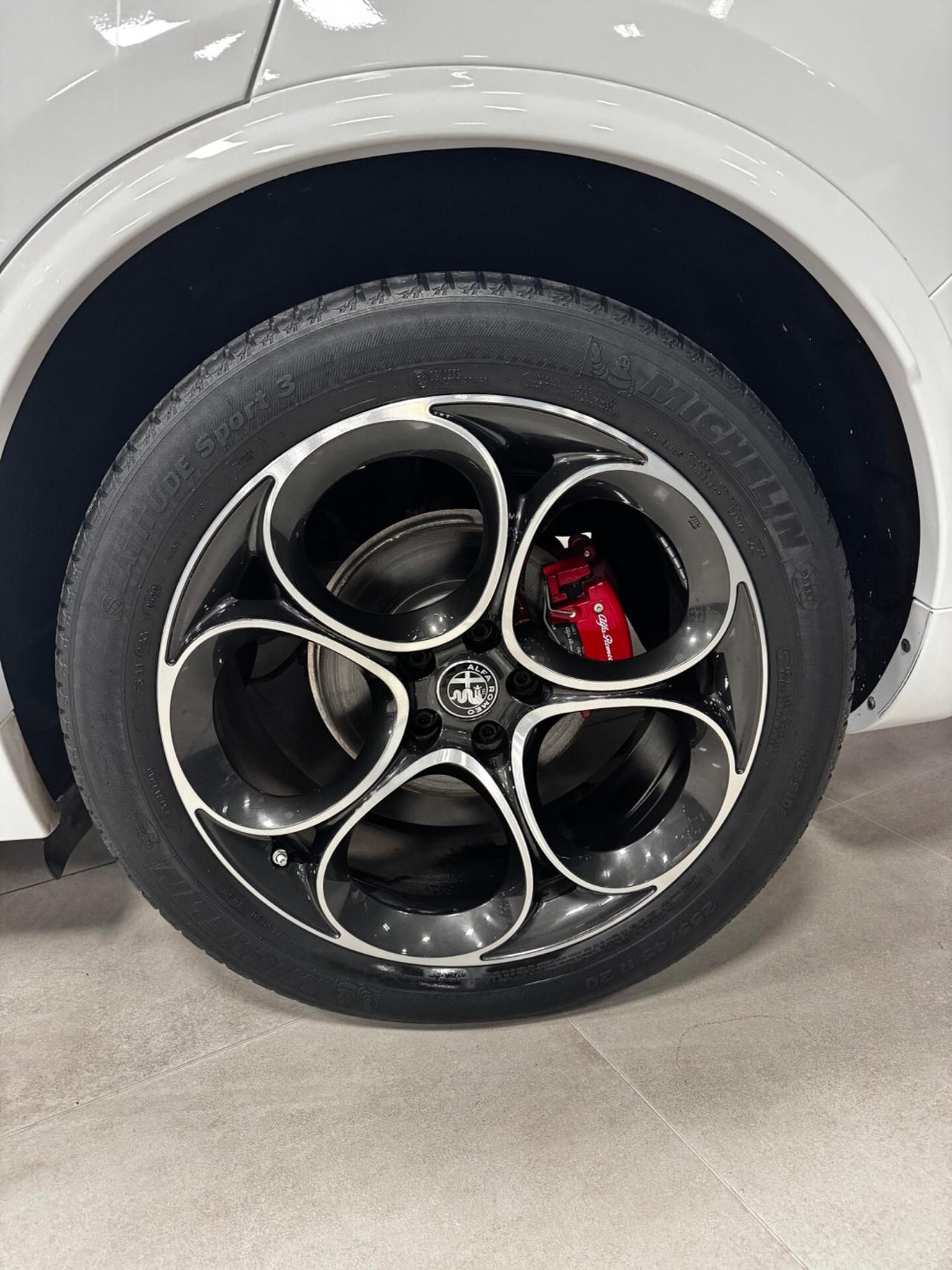 ALFA ROMEO STELVIO VELOCE TETTO APRIBILE 2.2 MJET 210CV Q4