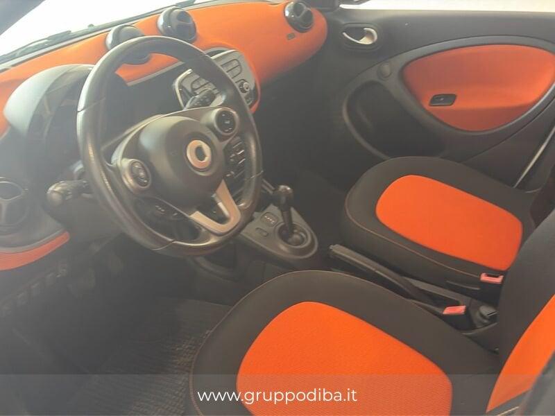 smart forfour Smart II 2015 Benzina 1.0 Urban (sport edition1) 71cv twinamic