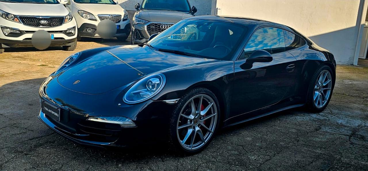 Porsche 911 3.8 Carrera 4S Coupé