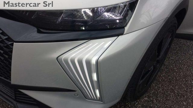 DS AUTOMOBILES DS 7 1.5 bluehdi Performance Line 130cv - GP611FY