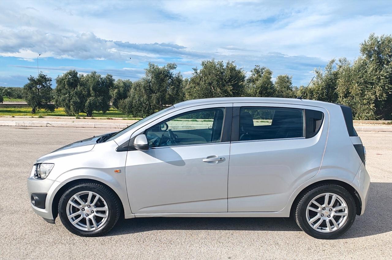 Chevrolet Aveo 1.2 86CV GPL 5 porte LT UNIPROPRIETARIO Neopatentati
