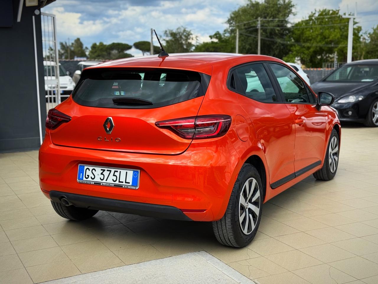 Renault Clio SCe 65 CV 5 porte Equilibre Garanzia 12 Mesi
