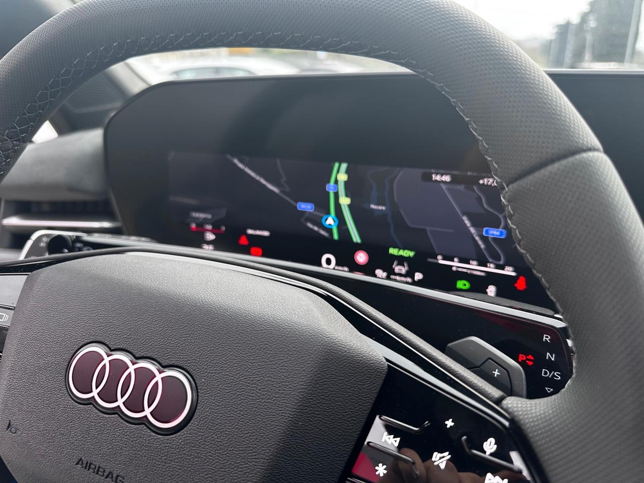 Audi Q3 NEW SPB 2.0TDI 150CV S-line KM ZERO 11/2025