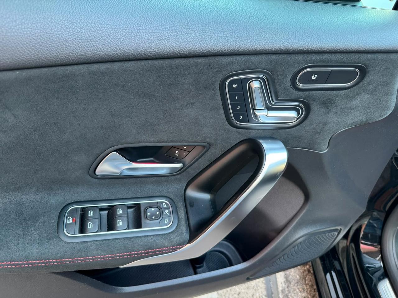 Mercedes-benz A 250 Automatic 4Matic AMG Line Premium NIGHT EDITION
