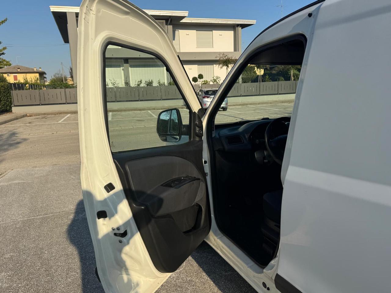 Fiat Doblò Cargo Maxi 1.6 MJT 105 CV – Gomme Nuove – Tagliandato – Revisionato