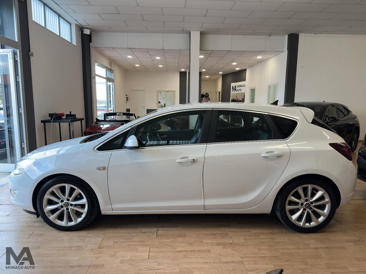 OPEL ASTRA COSMO 1.7 CDTI 110CV 2011