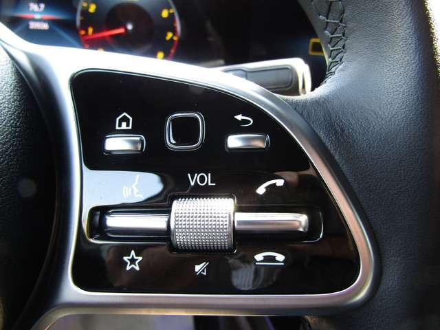Mercedes-Benz GLA 200 BENZINA SPORT 163CV CAMBIO AUTO,CERCHI 18,FARI LED