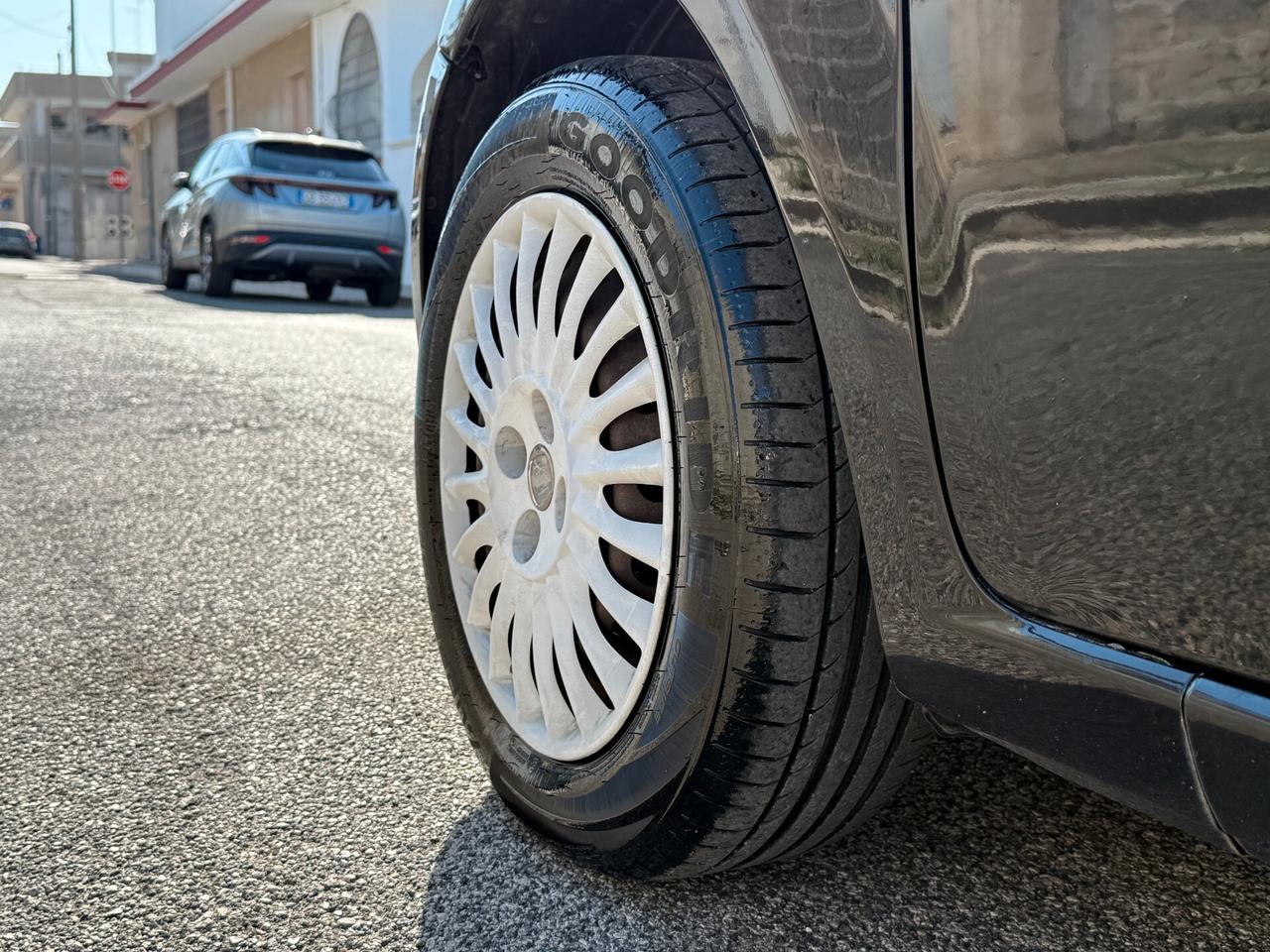 Fiat Grande Punto 1.3 MJT 70CV 5 Porte Dynamic