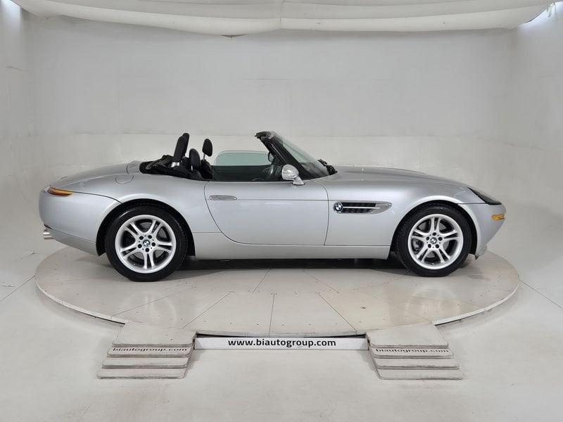 BMW Z8 4.9