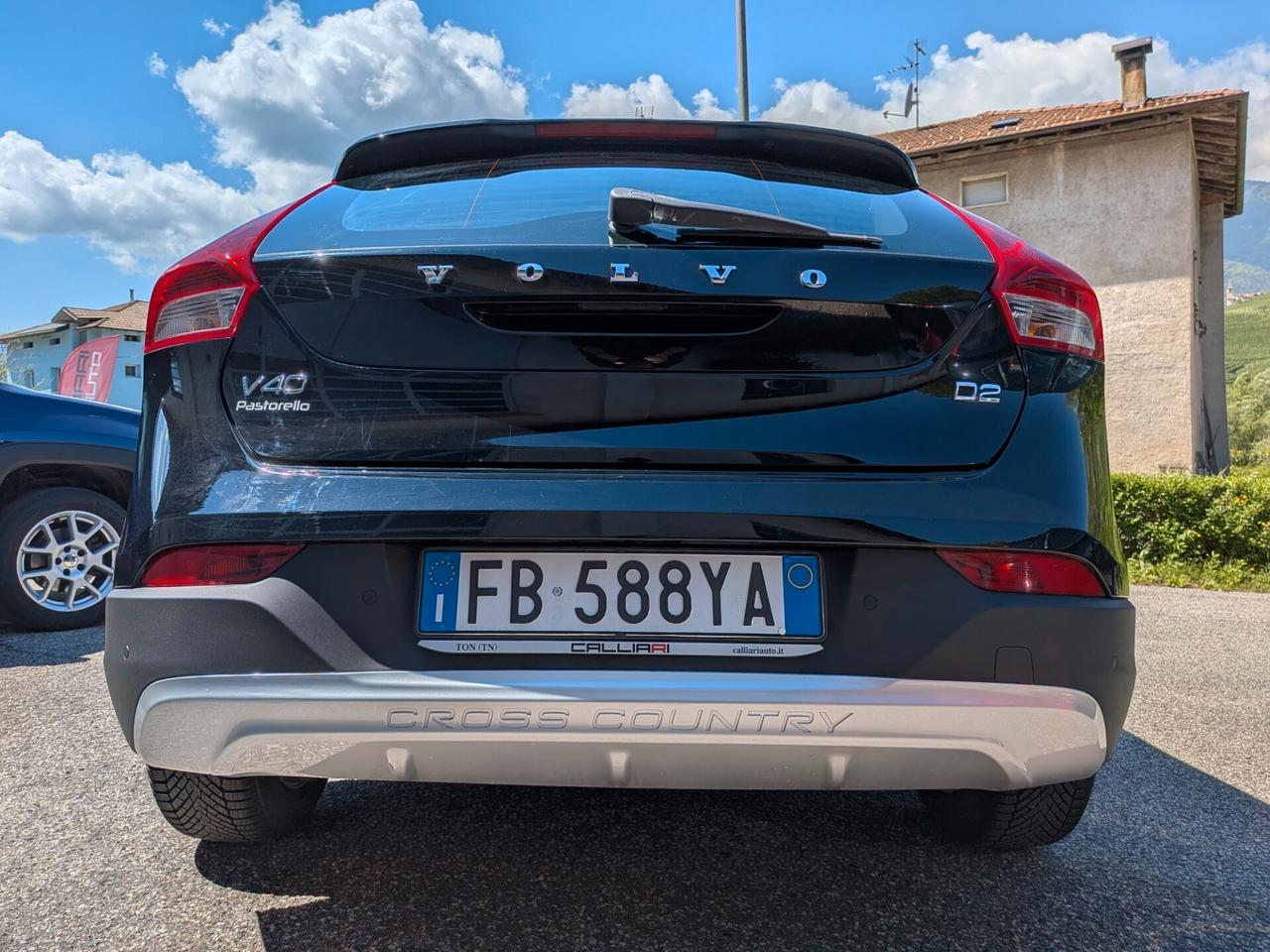 VOLVO V40 CROSS COUNTRY 2.0 120CV