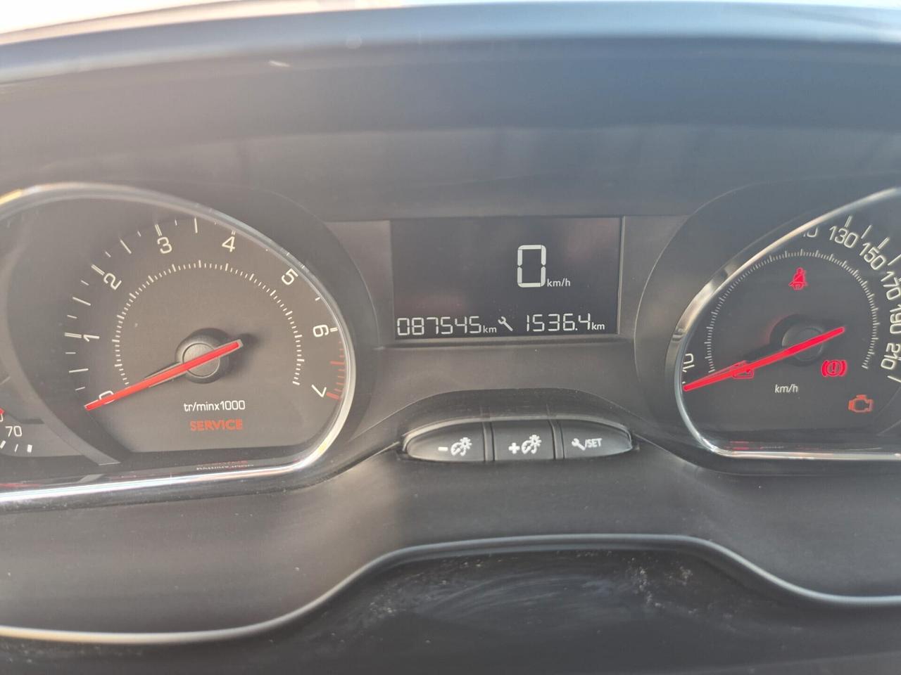 Peugeot 208 1.2 VTi 82 CV 5 porte Access