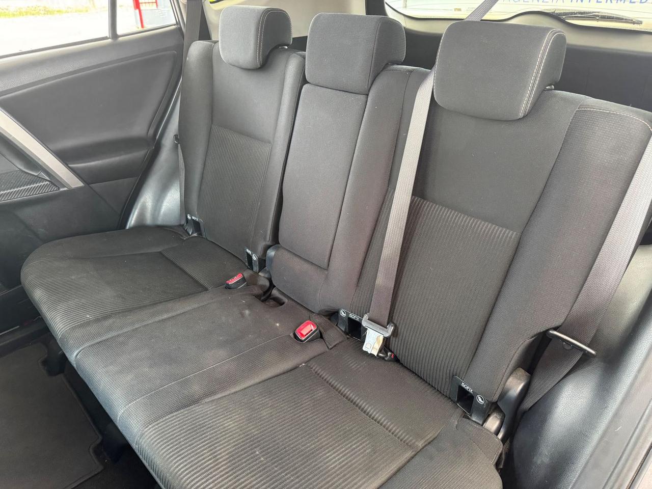 Toyota RAV 4 Active 2.0 D-4D