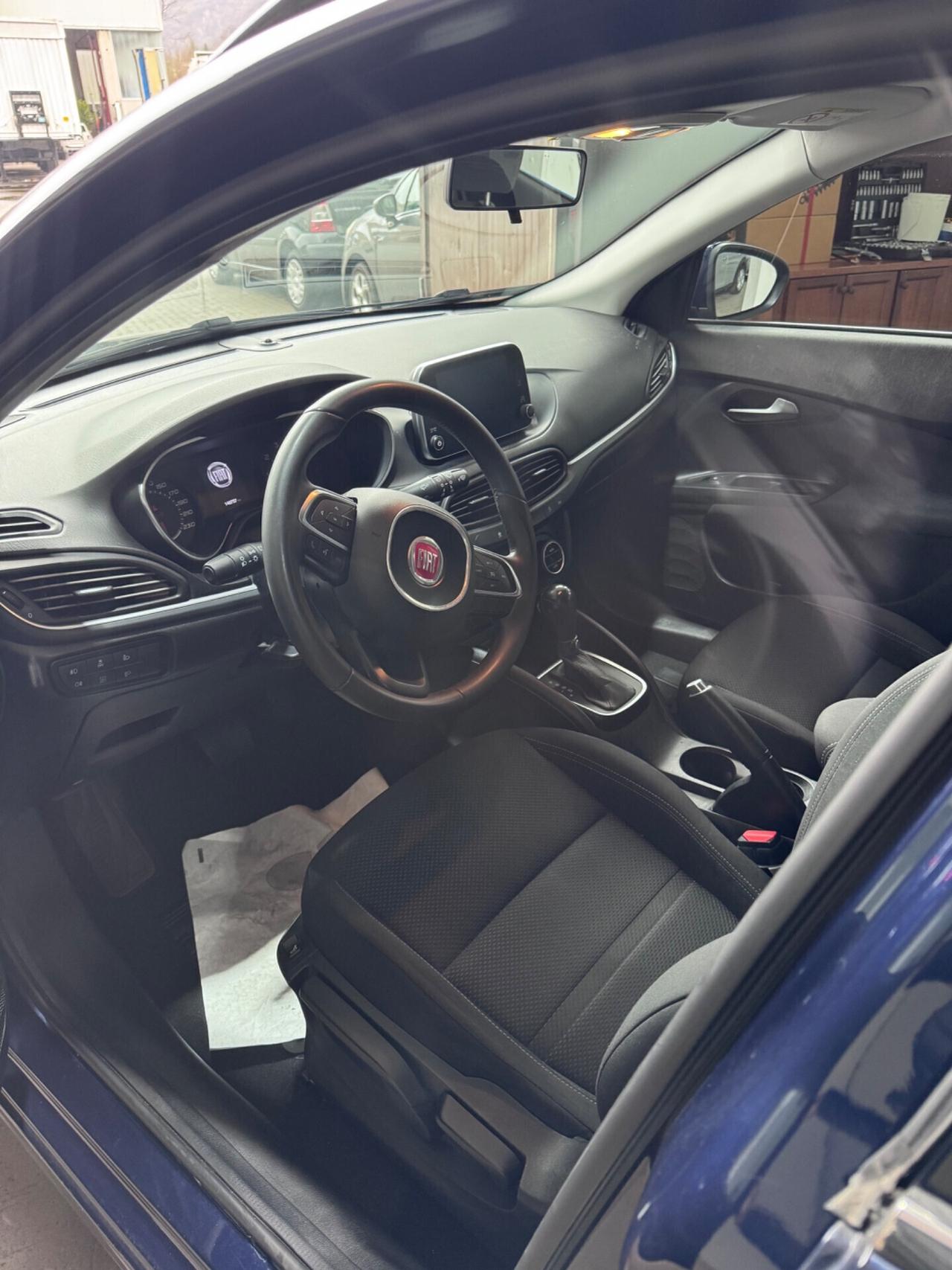 Fiat Tipo 1.6 Mjt S&S DCT SW Easy Business