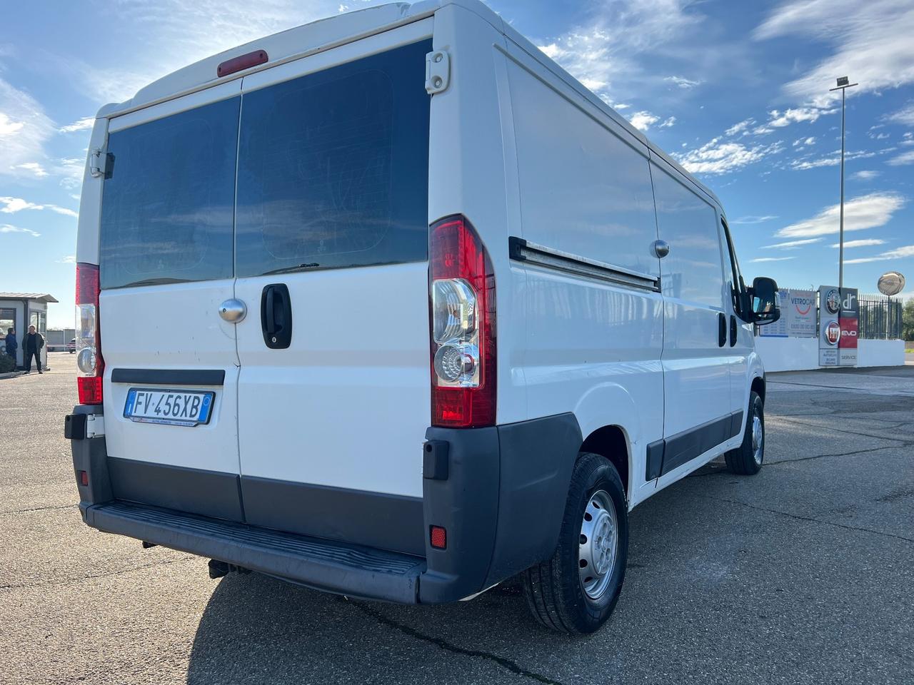 Fiat Ducato 2.2 MJT Passo Medio Tetto Basso