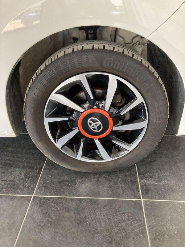 Toyota Aygo 1.0 VVT-i x-wave orange