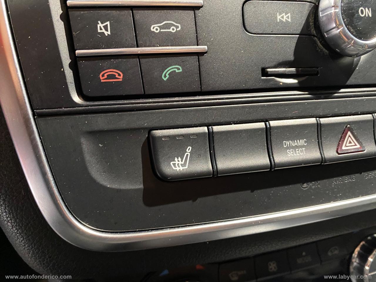 MERCEDES-BENZ GLA 200 d Automatic 4Matic Premium