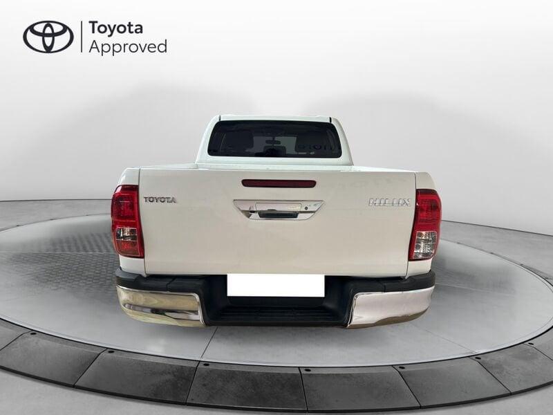 Toyota Hilux 2.4 d-4d double cab Lounge 4wd