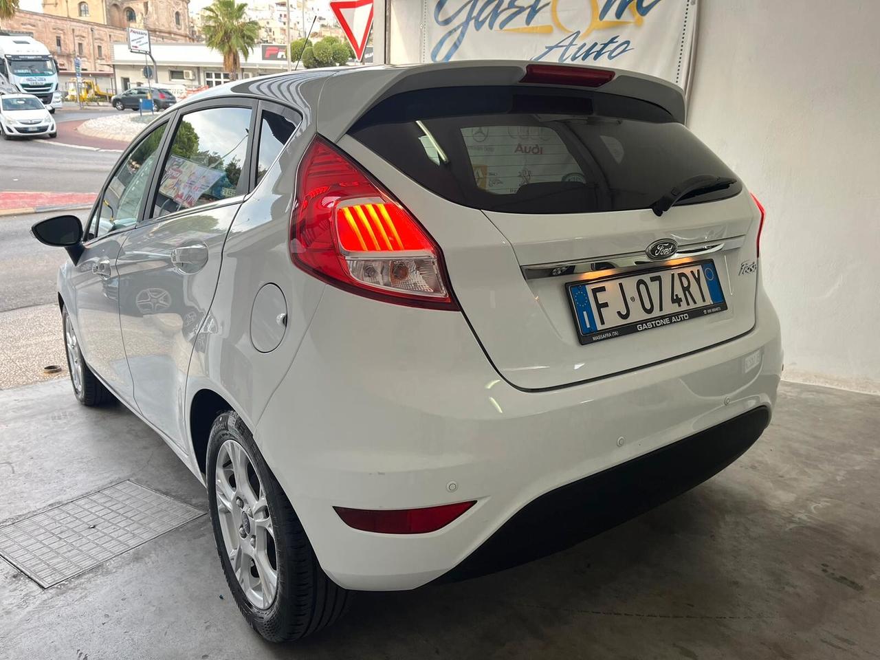 Ford Fiesta 1.5 TDCi 75CV TITANIUM