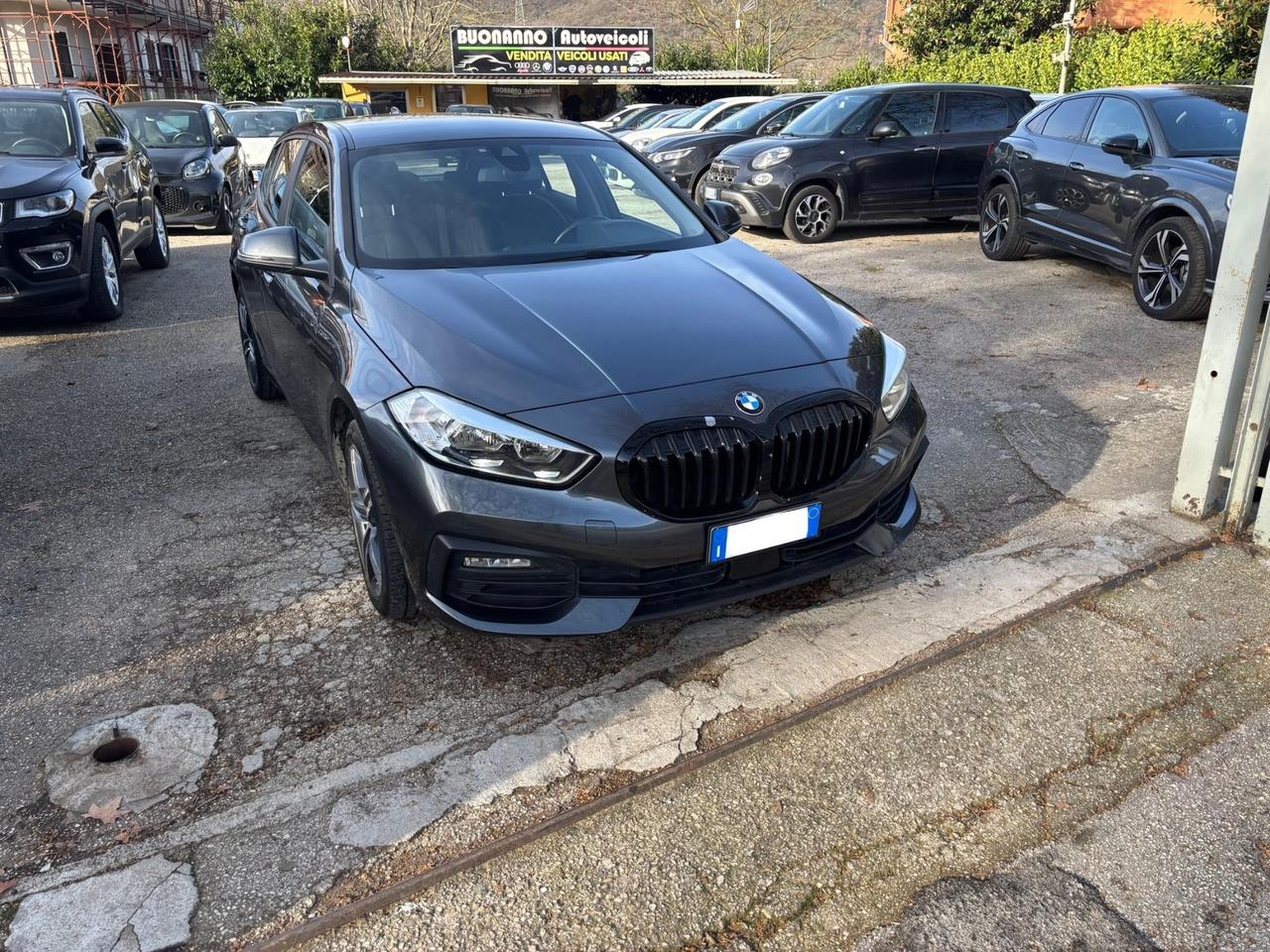 Bmw 116 116d 5p. Business Advantage