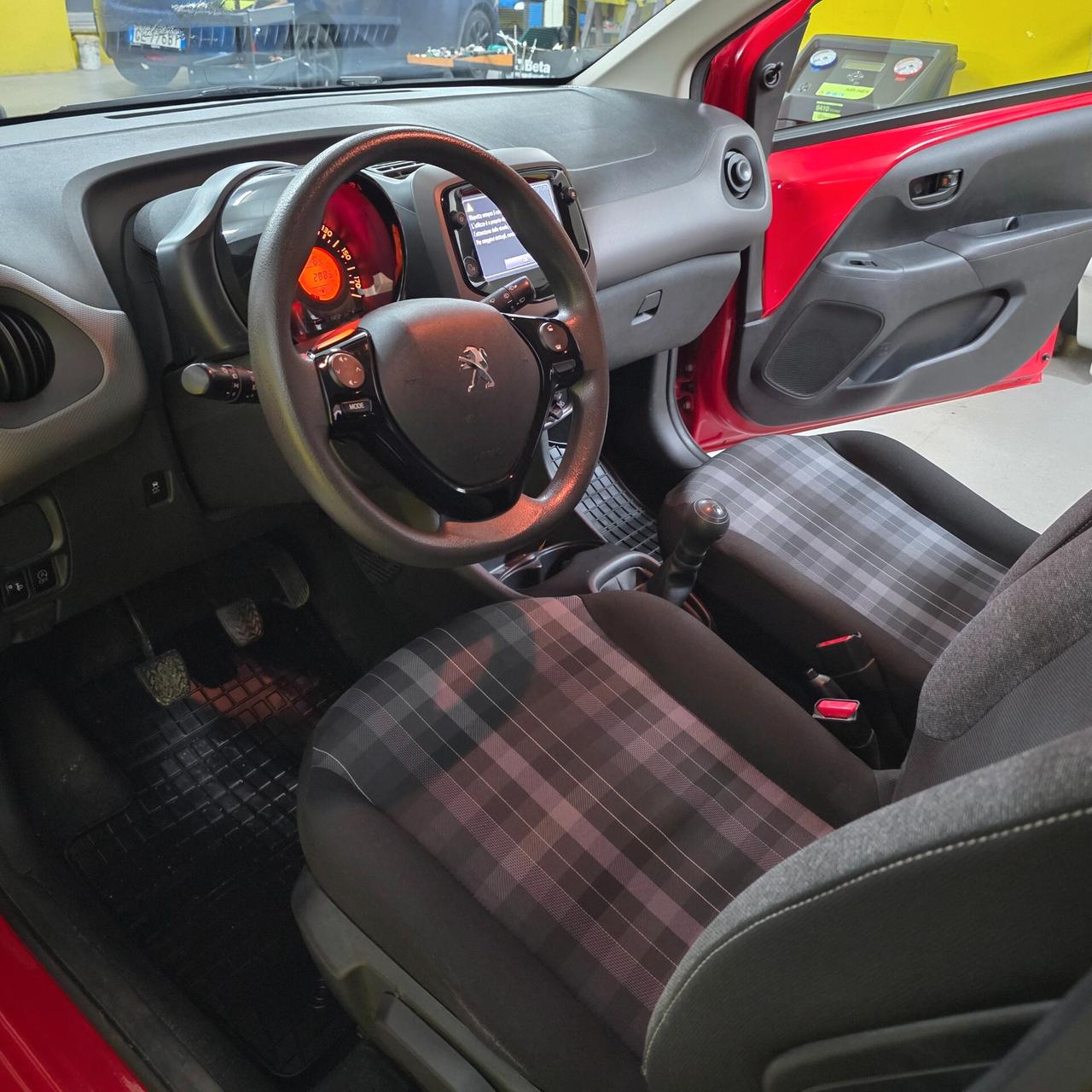 108 VTi 72 S&S 5 porte Allure AZIENDALE PERFETTA