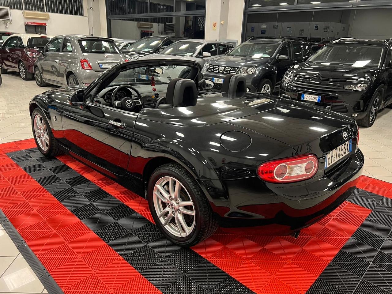 Mazda MX-5 Roadster 1.8L Black