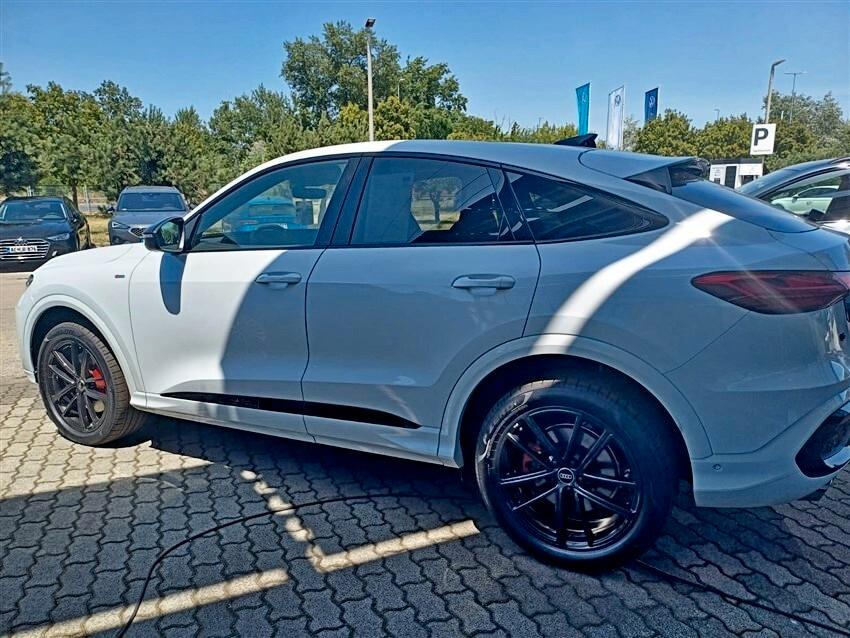 Audi Q5 SPB TDi 150 kW mHEV+ S tronic quattro S line edition
