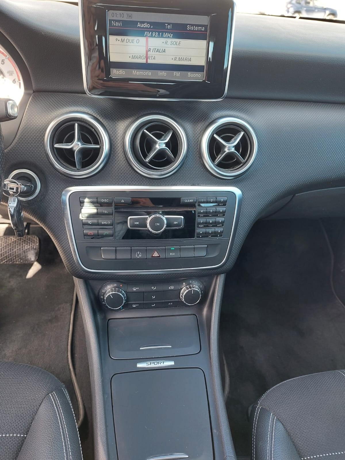 Mercedes-benz A 200 A 200 CDI Automatic Premium