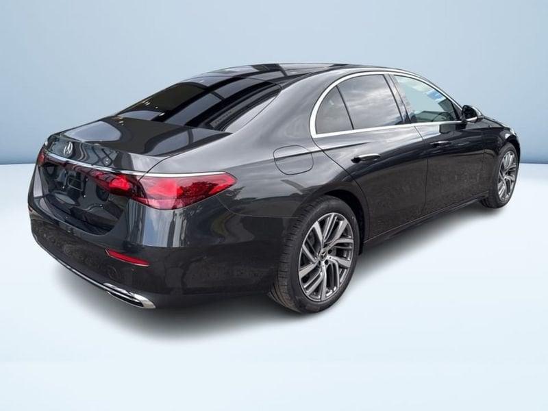Mercedes-Benz Classe E 220d Berlina Advanced