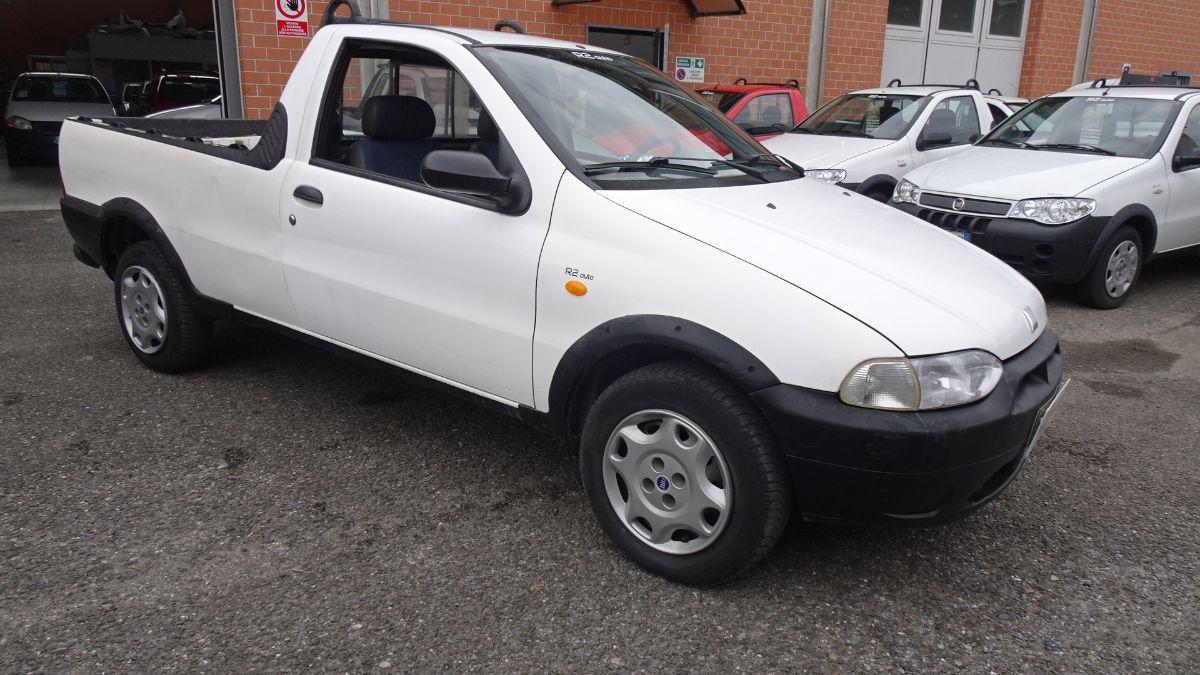 FIAT - Strada 1.9 D PICK-UP FIORINO