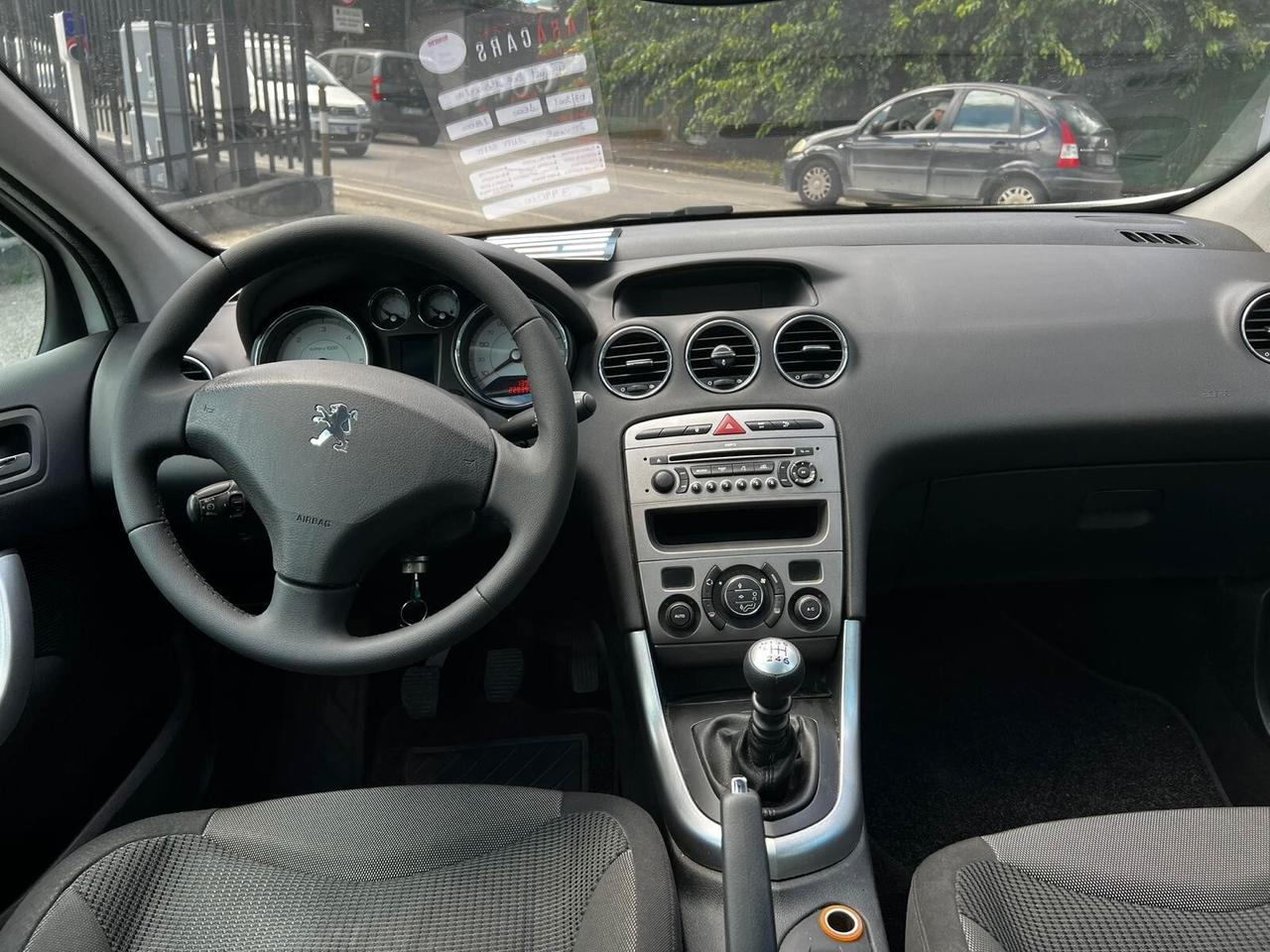 Peugeot 308 1.6 HDi 90CV 5p. Premium