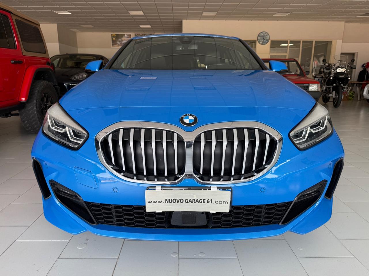 Bmw 118 118d 5p. Msport