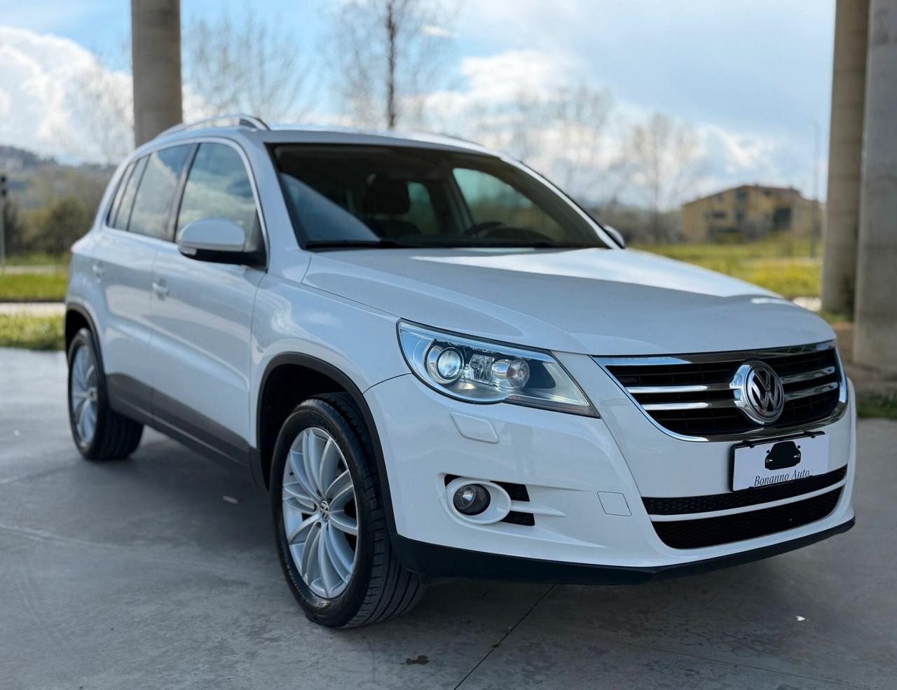 Volkswagen Tiguan 2.0 TDI DPF 4MOTION DSG Sport & Style