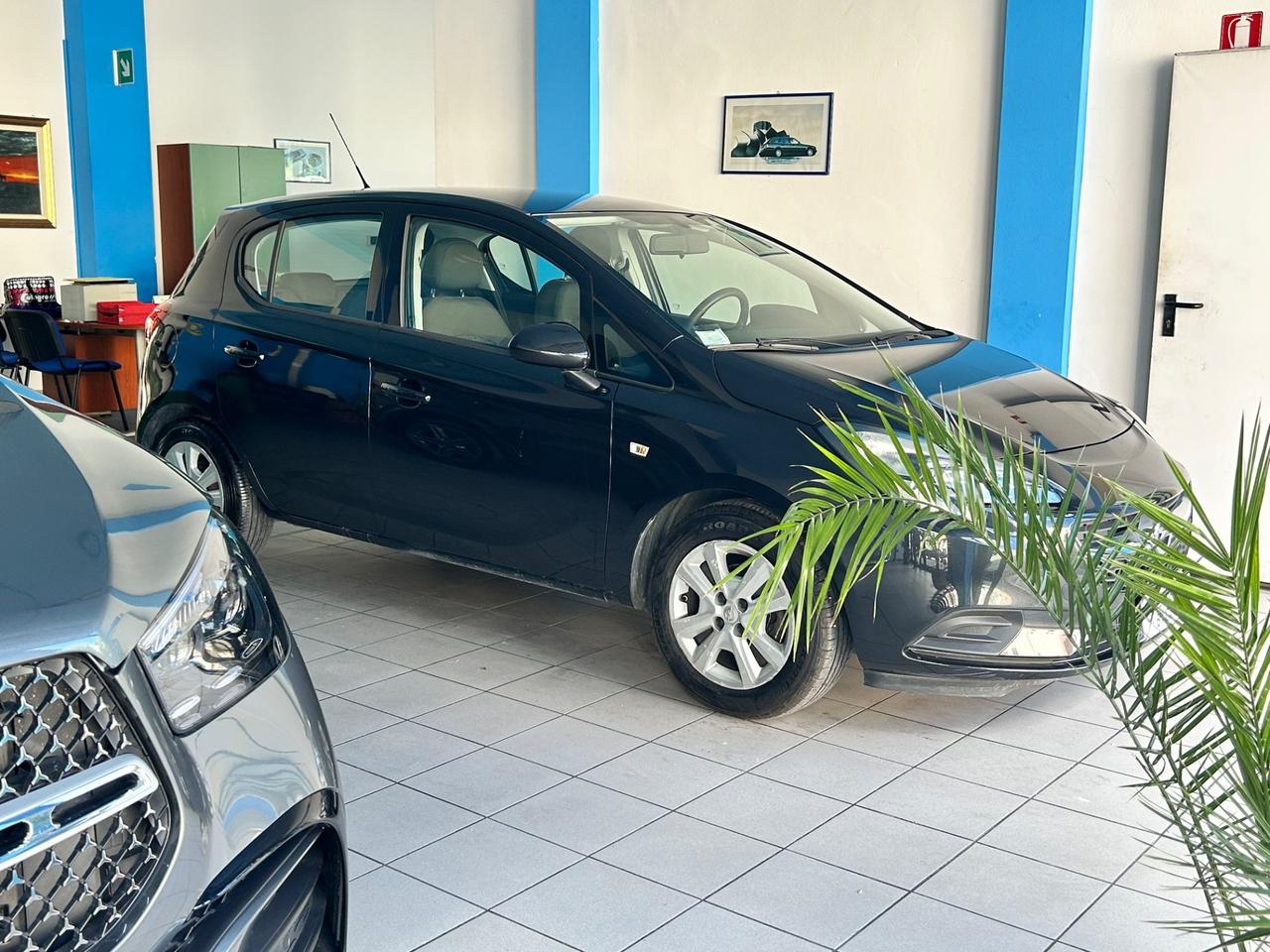 Opel Corsa 1.2 5 porte