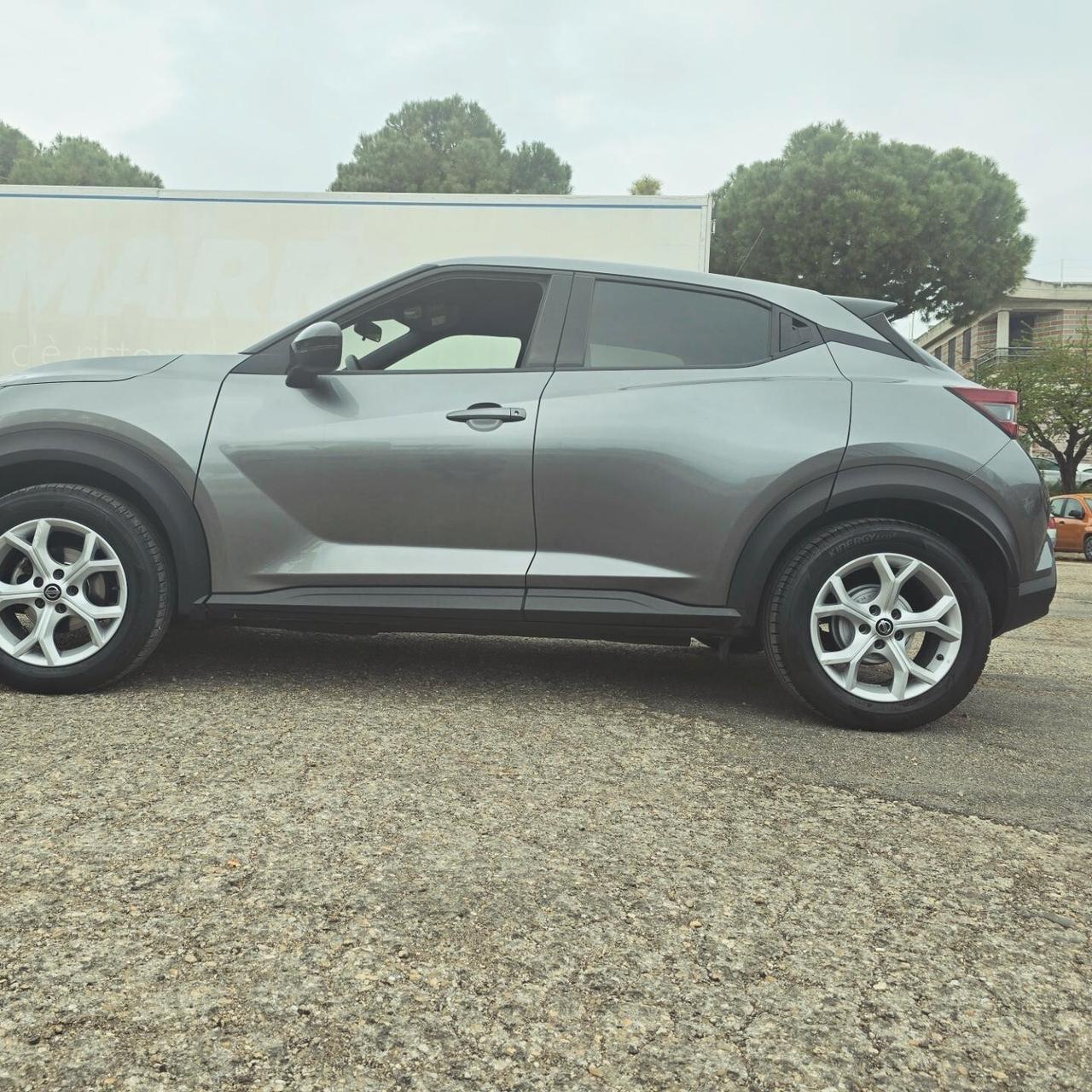 Nissan Juke 1.0 DIG-T 117 CV N-Connecta