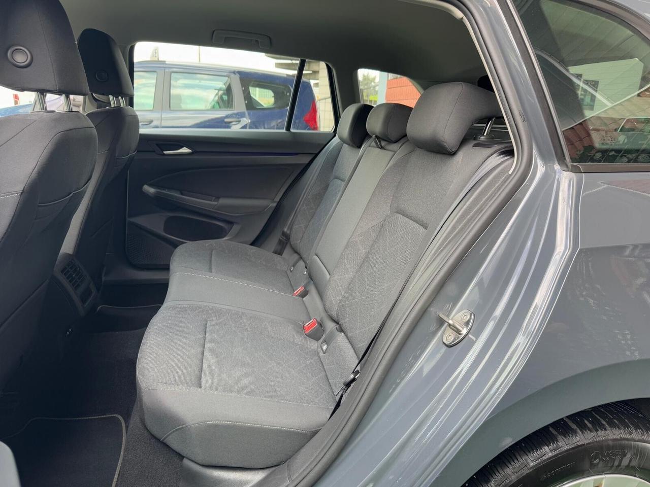 Volkswagen Golf Variant Golf 2.0 TDI 115 CV SCR Life