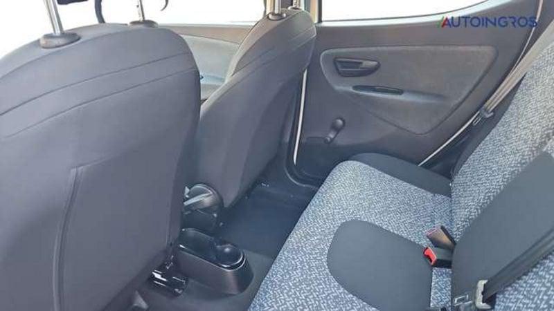 Lancia Ypsilon 1.0 FireFly Hybrid Silver