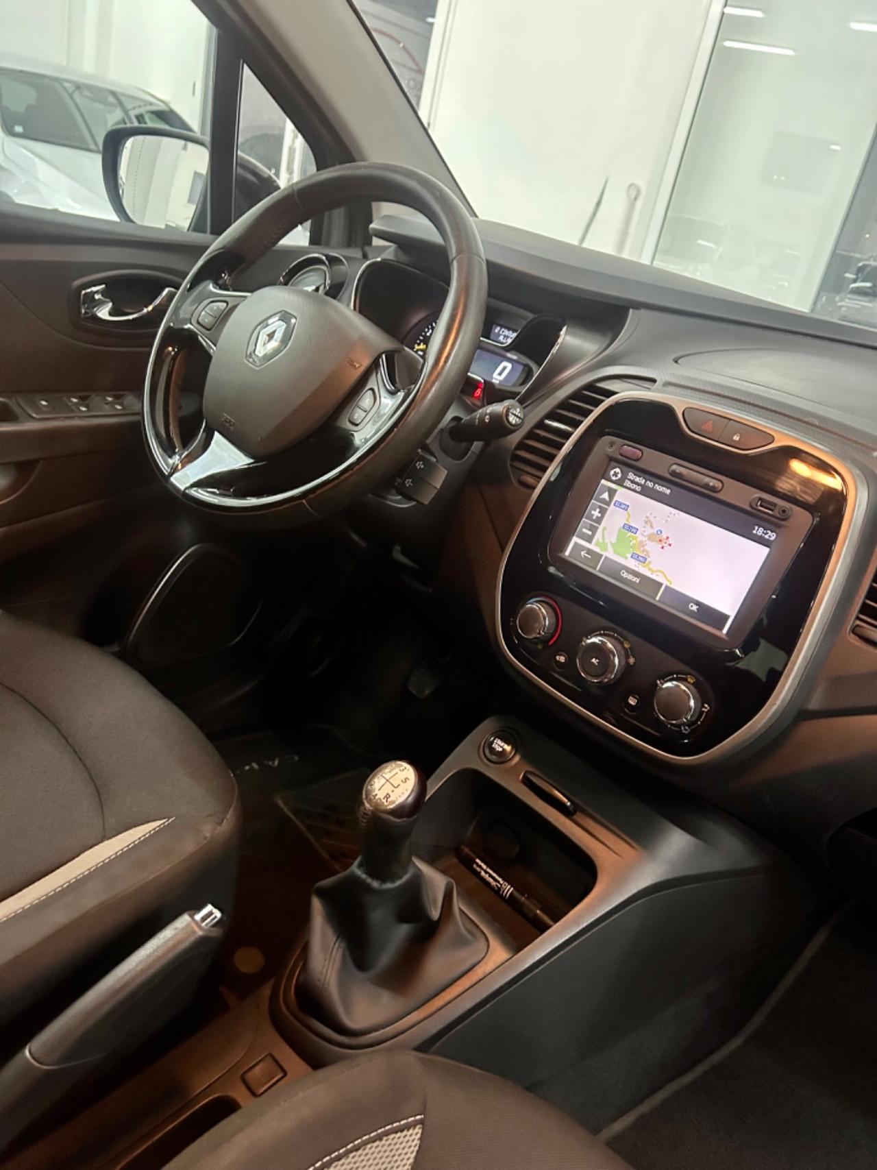 Renault Captur 1.5 90 CVEnergy R-Link FINANZIABILE