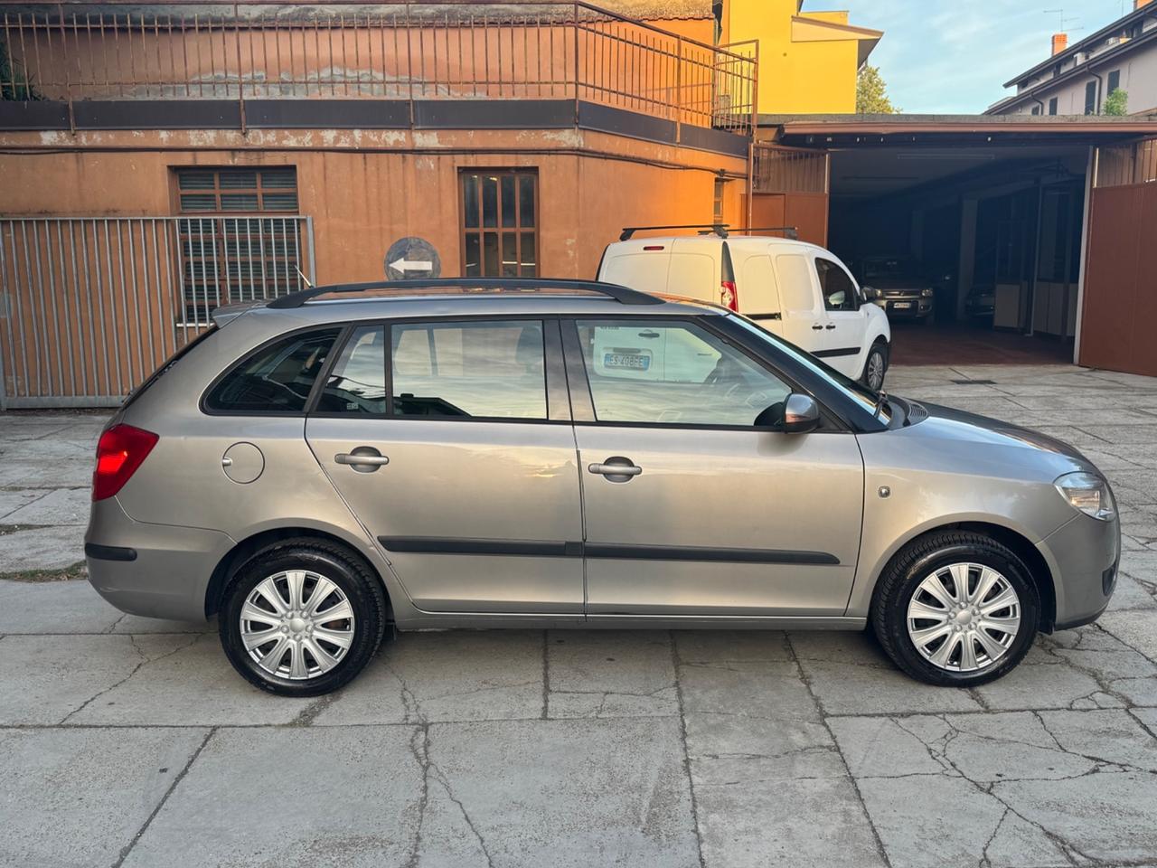 Skoda Fabia 1.2 6V 60CV 5p.