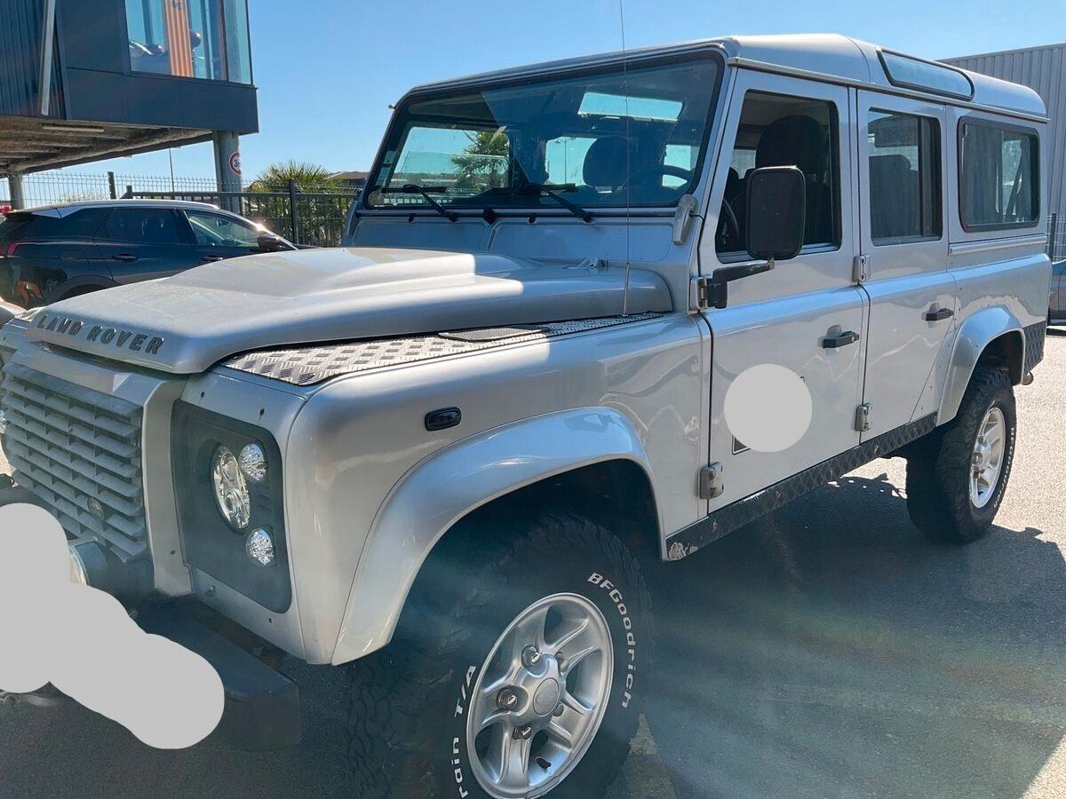 Land Rover Defender 110 2.4 TD4 Station Wagon N1