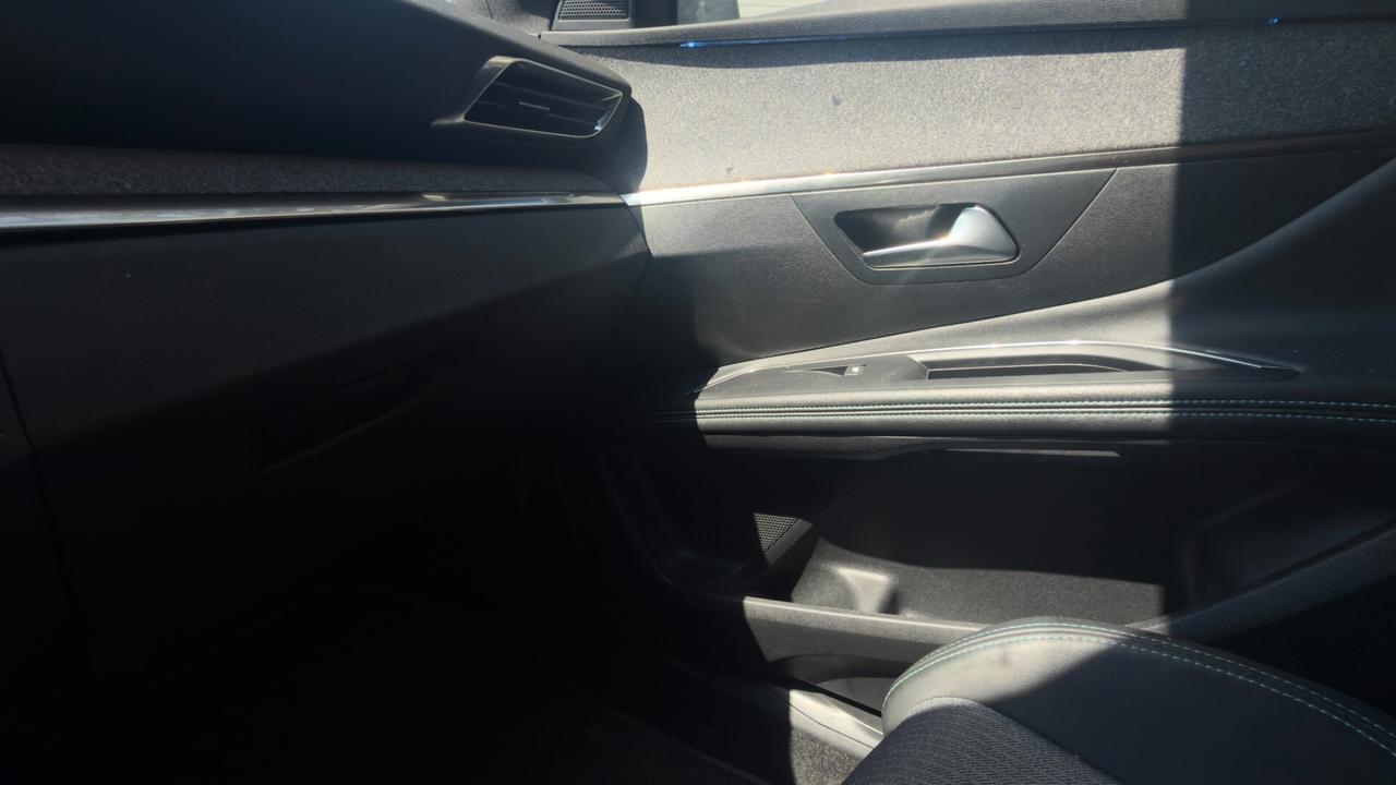 Peugeot 3008 BlueHDi 130 S&S EAT8 Allure Pack