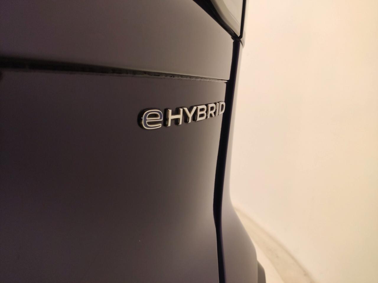 Volkswagen Tayron 1.5 eTSI ACT DSG R-Line Plus