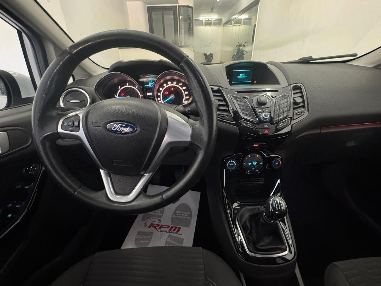 Ford Fiesta 1.5 TDCi 75CV 5 porte Titanium