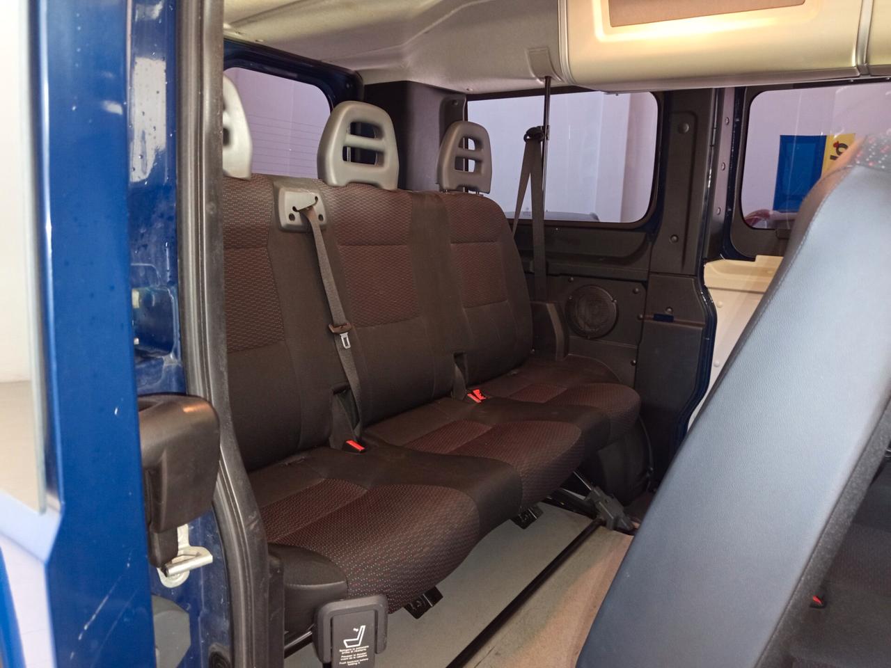 Peugeot Boxer 330 2.0 BlueHDi/110CV FAP PC-TN Combi Comfort